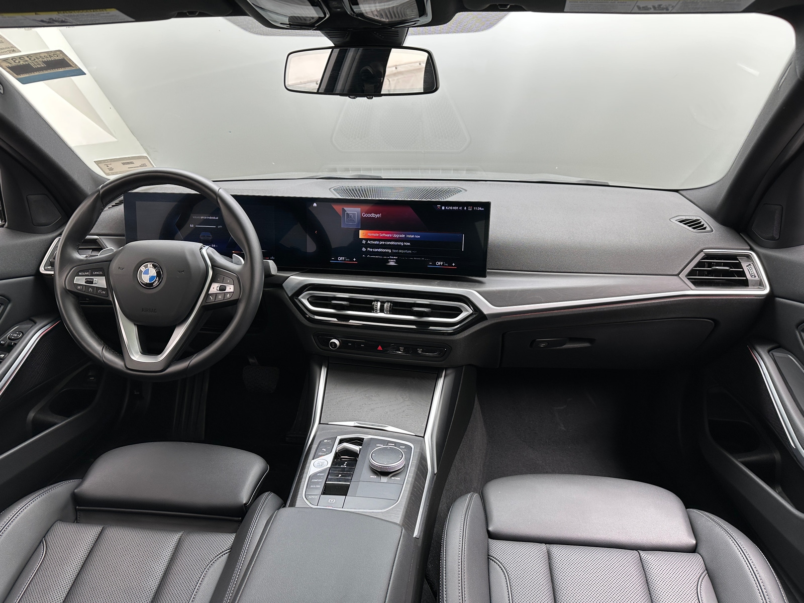 Thumbnail: 2024 BMW 3 Series - 2