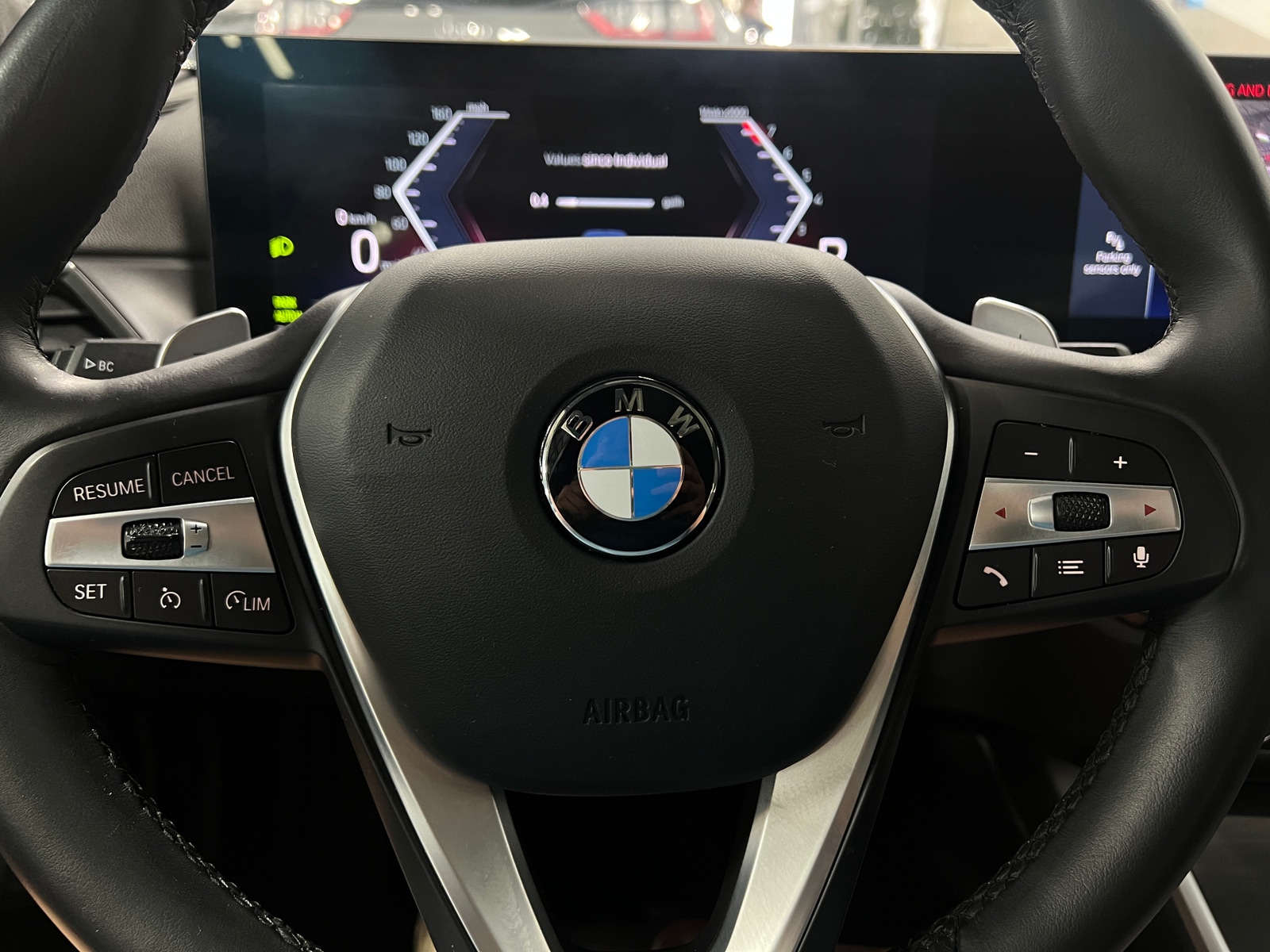 Thumbnail: 2024 BMW 3 Series - 4