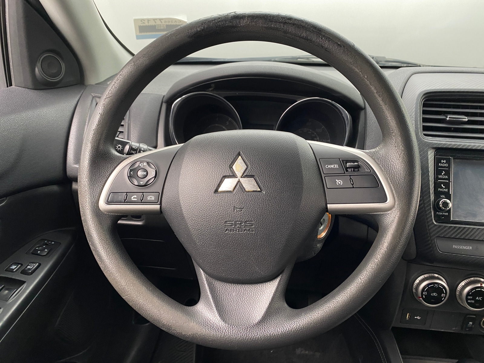 Thumbnail: 2020 Mitsubishi Outlander Sport - 5