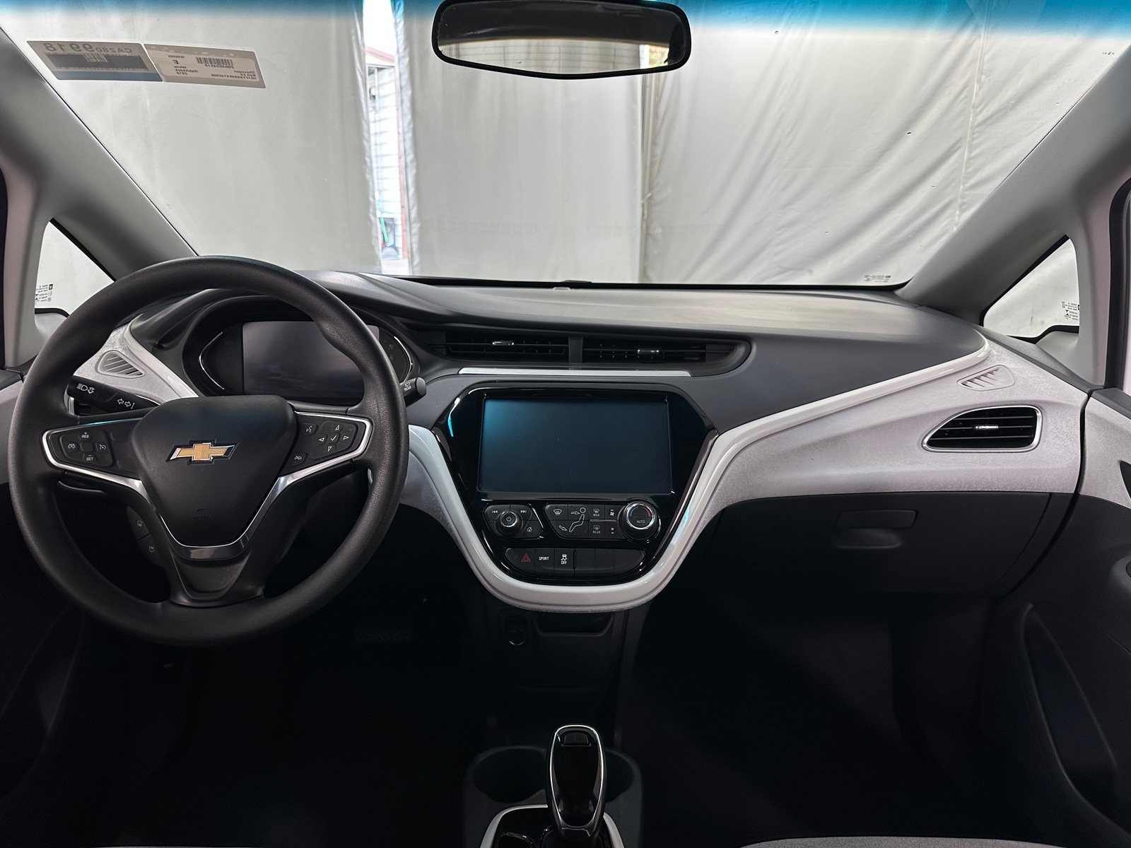 Thumbnail: 2019 Chevrolet Bolt EV - 3