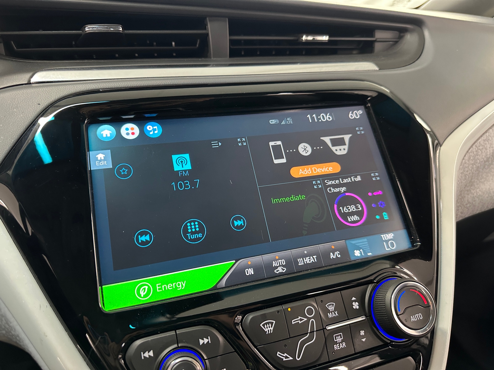 Thumbnail: 2019 Chevrolet Bolt EV - 4