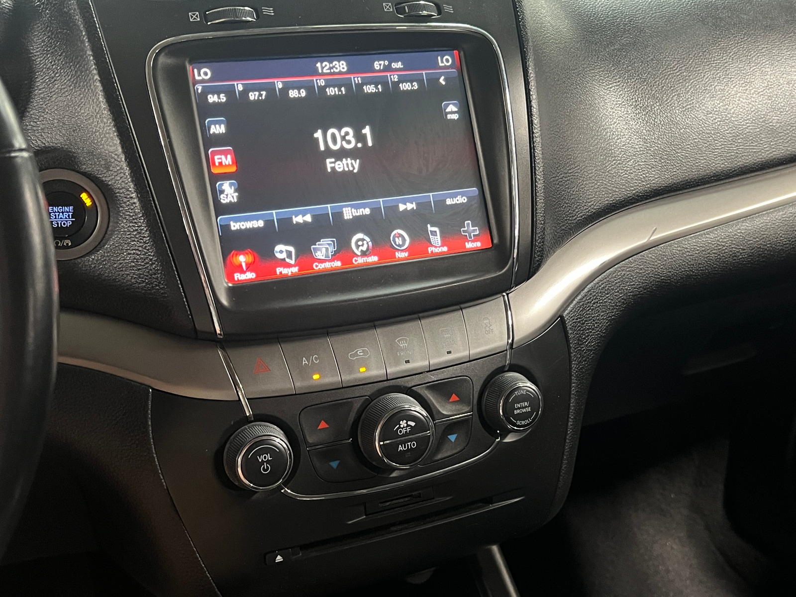 Thumbnail: 2020 Dodge Journey - 3