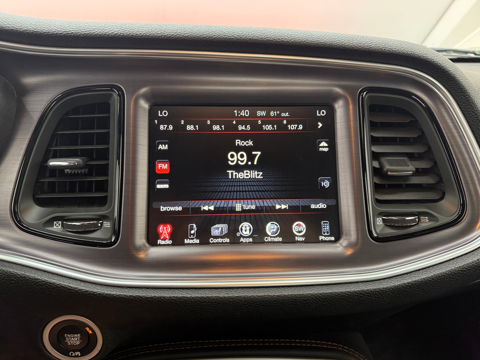 Thumbnail: 2016 Dodge Challenger - 2