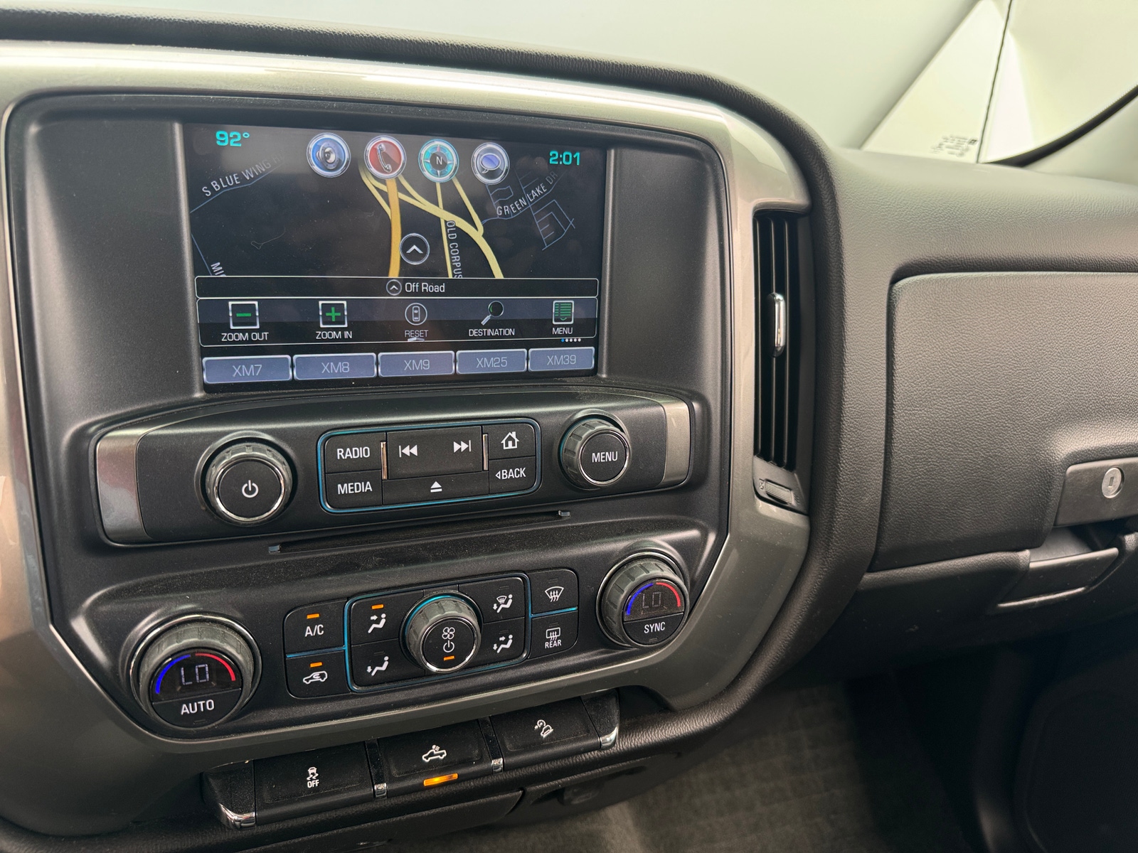 Thumbnail: 2018 Chevrolet Silverado 1500 - 4