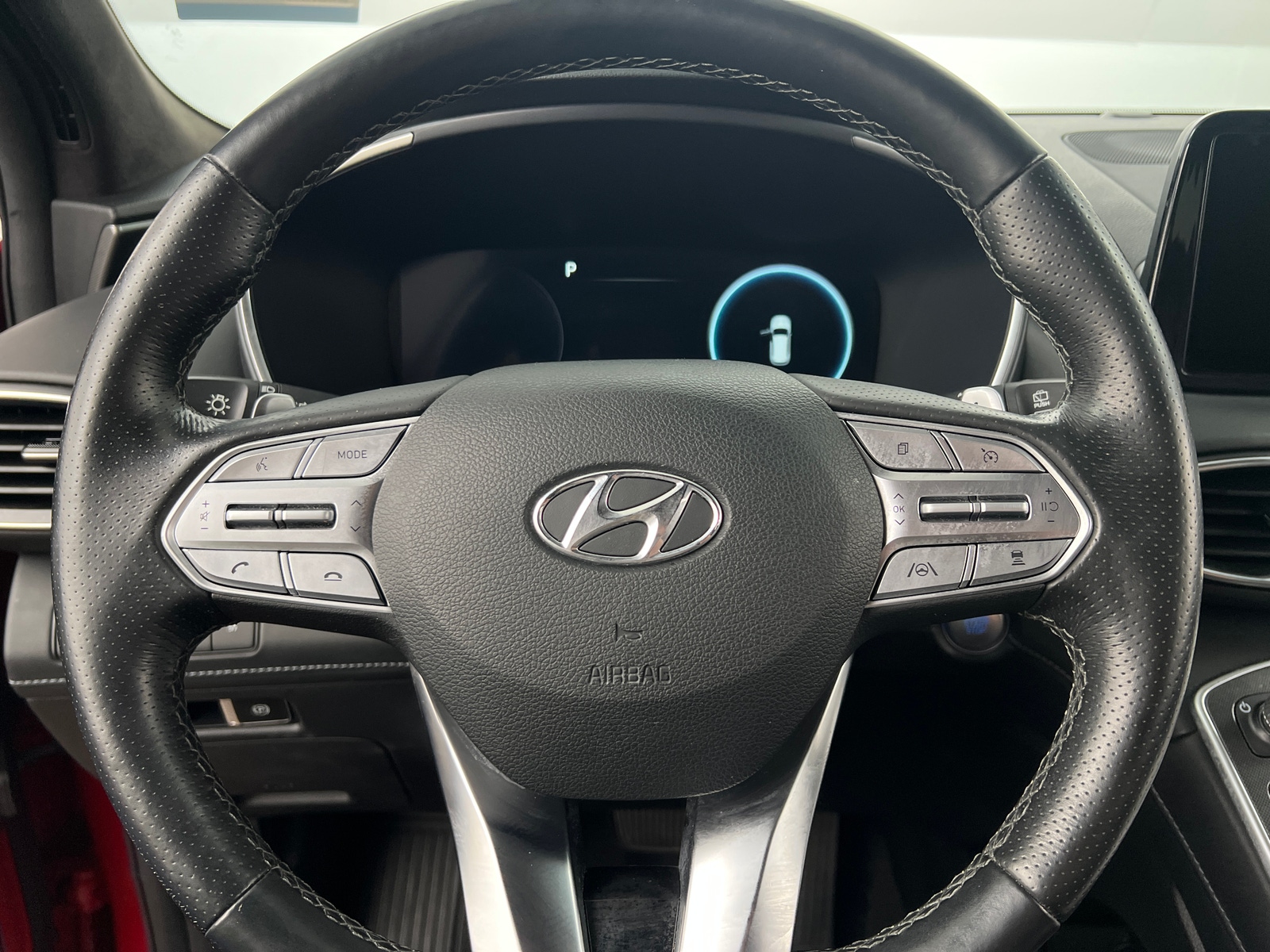 Thumbnail: 2022 Hyundai Santa Fe - 4