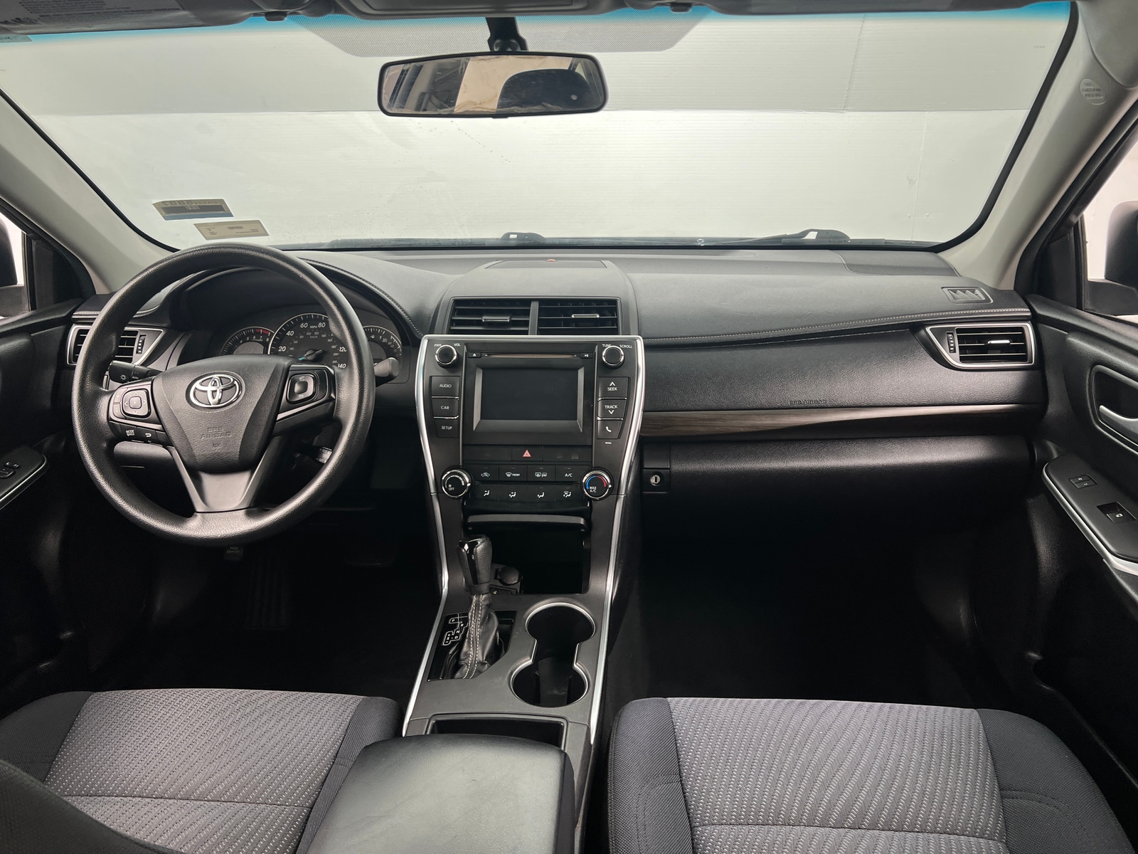 Thumbnail: 2015 Toyota Camry - 3