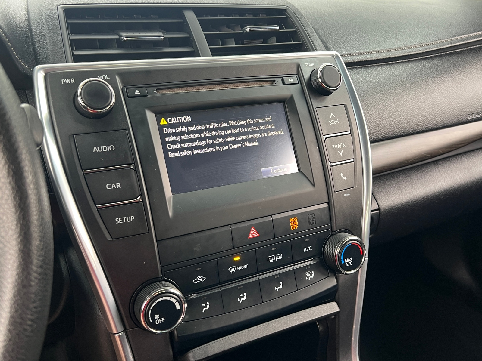 Thumbnail: 2015 Toyota Camry - 4