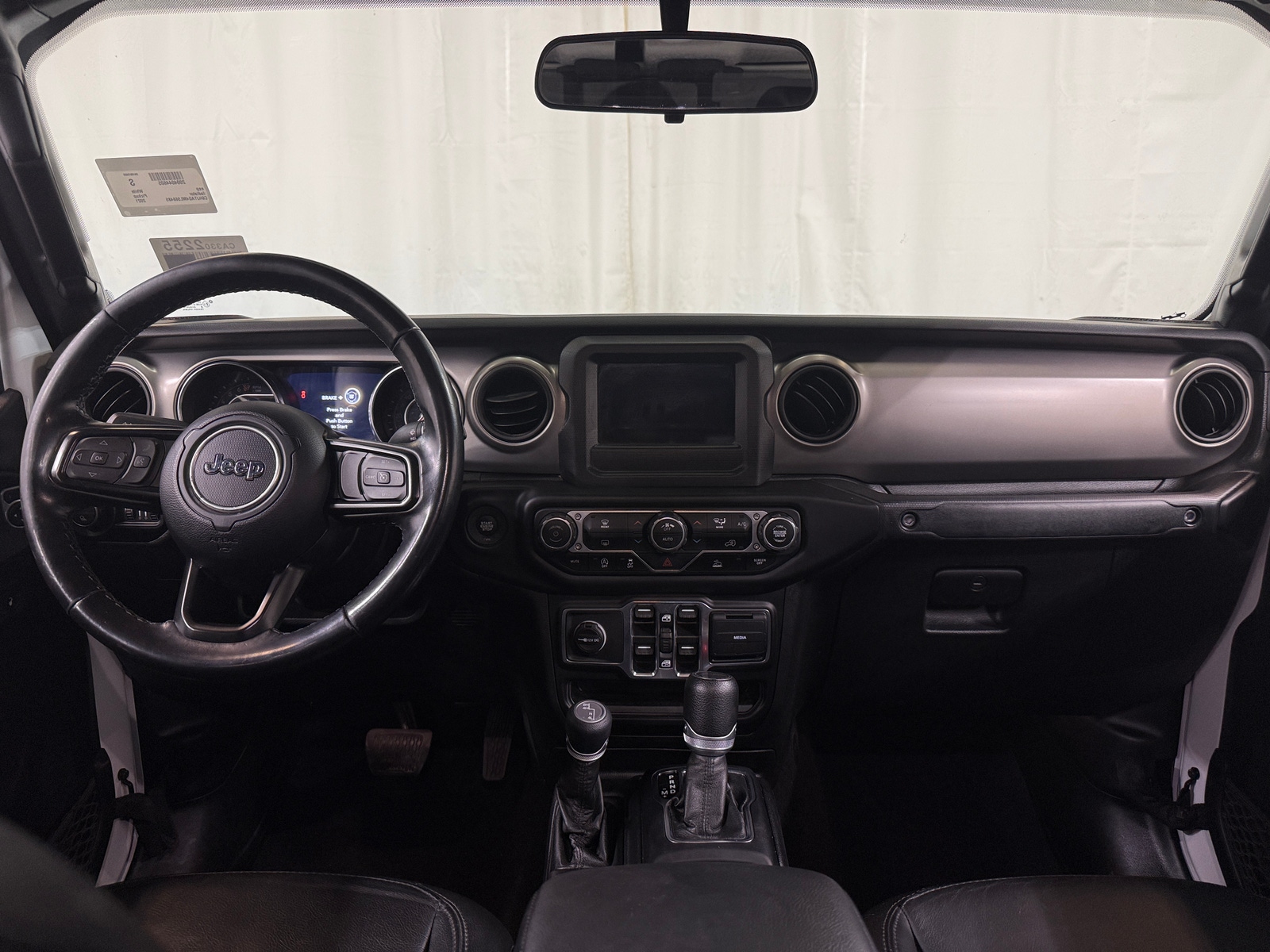Thumbnail: 2021 Jeep Gladiator - 3