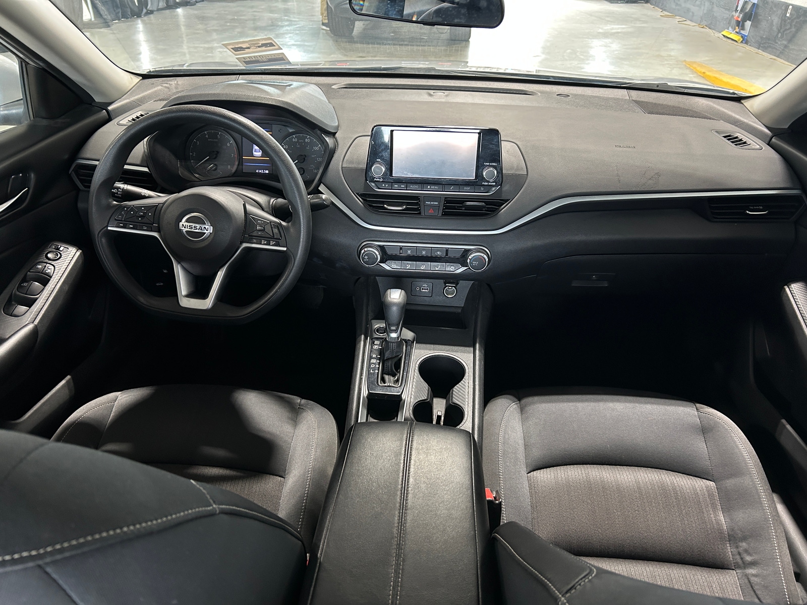 Thumbnail: 2021 Nissan Altima - 3