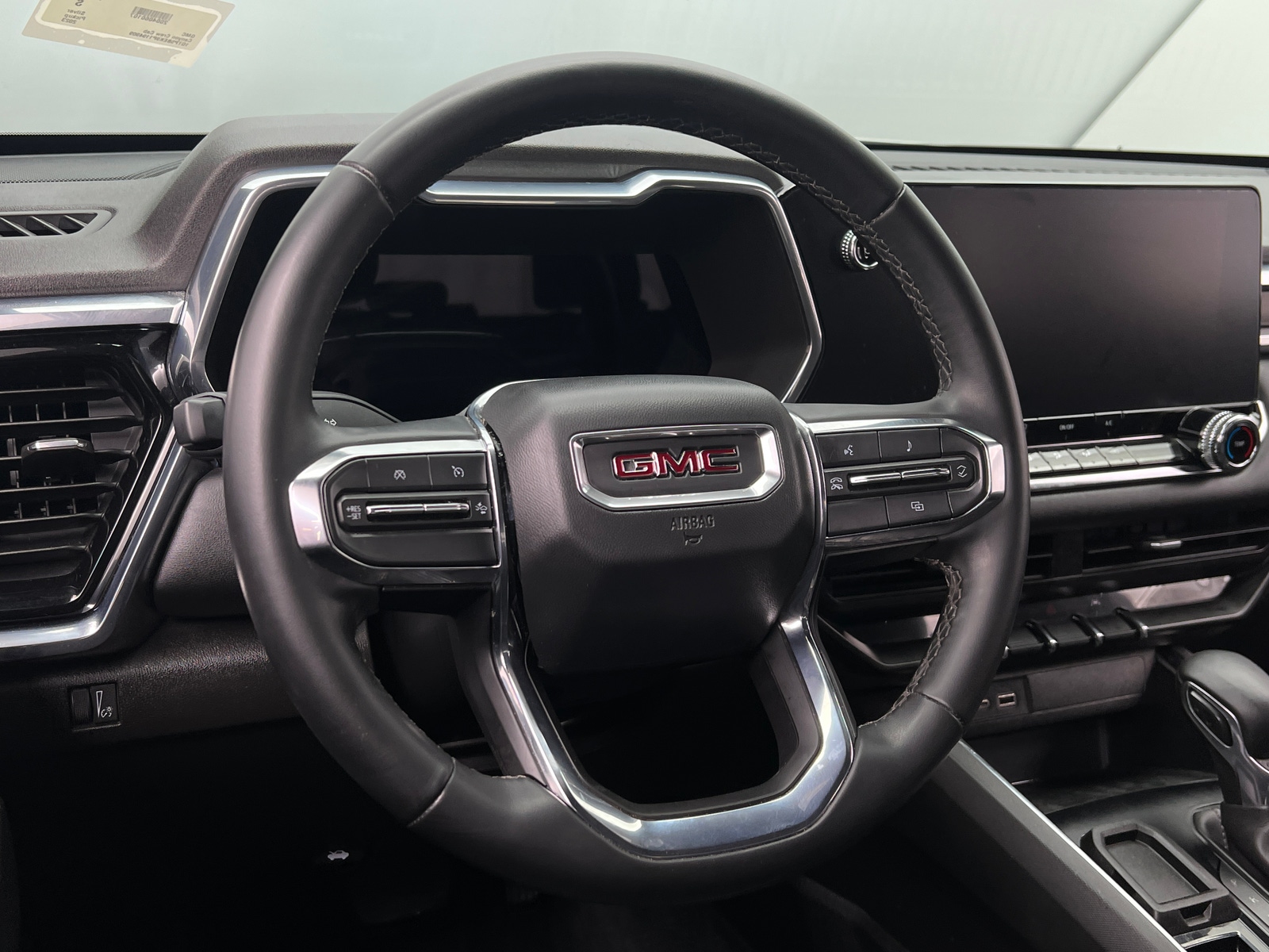 Thumbnail: 2023 GMC Canyon - 5