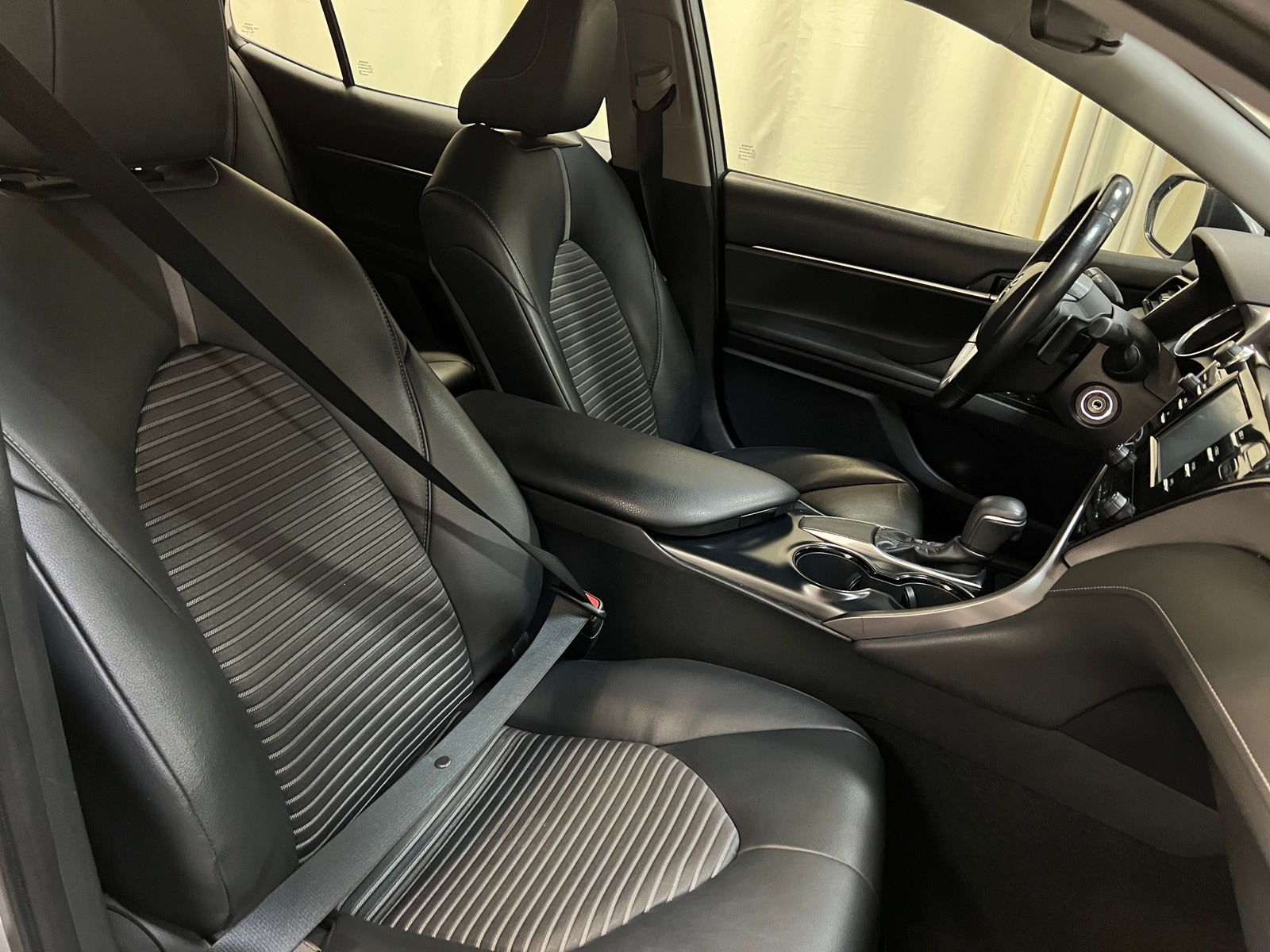 Thumbnail: 2019 Toyota Camry - 2