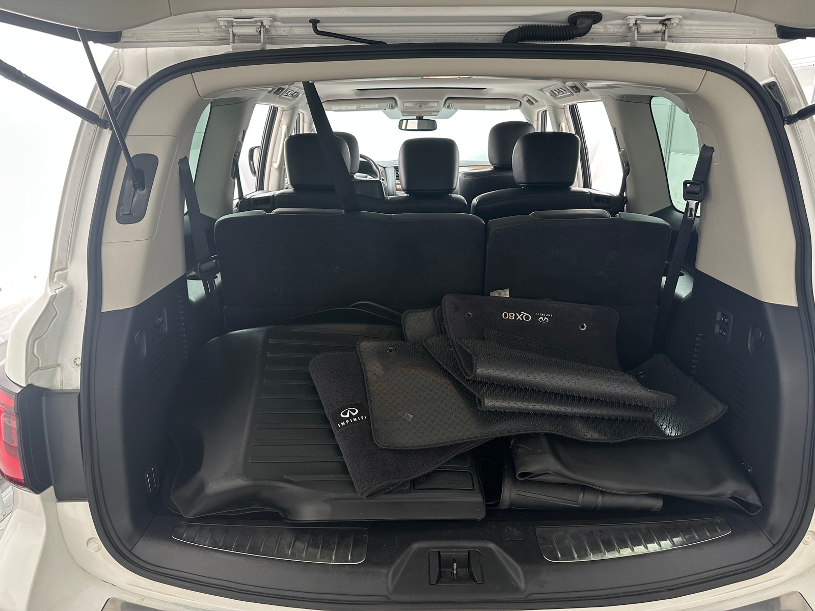 Thumbnail: 2018 INFINITI QX80 - 6