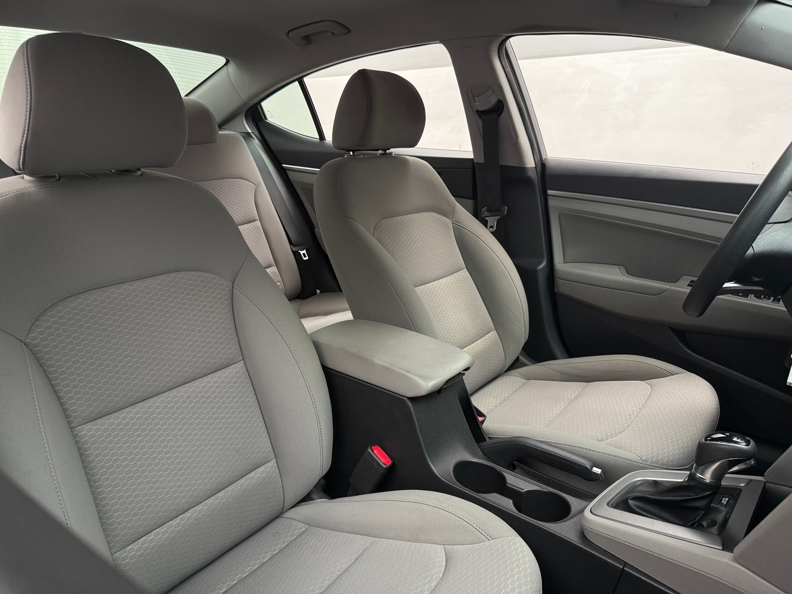 Thumbnail: 2020 Hyundai Elantra - 2