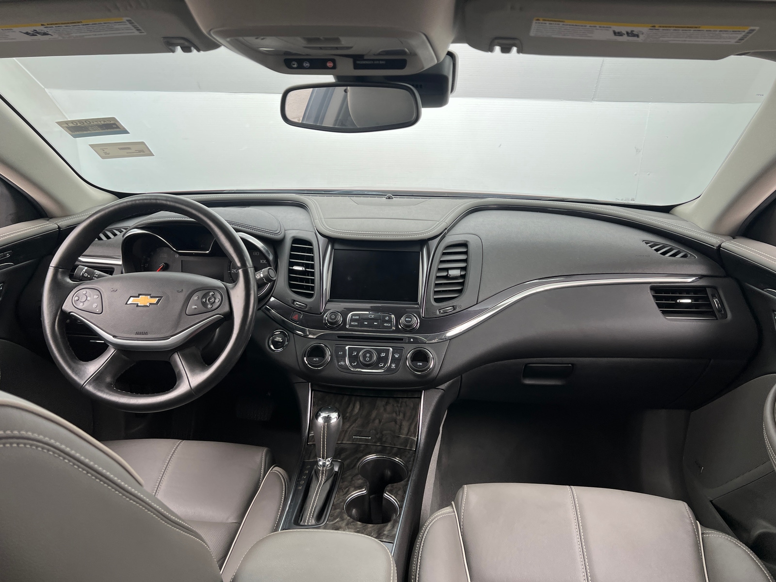 Thumbnail: 2015 Chevrolet Impala - 2