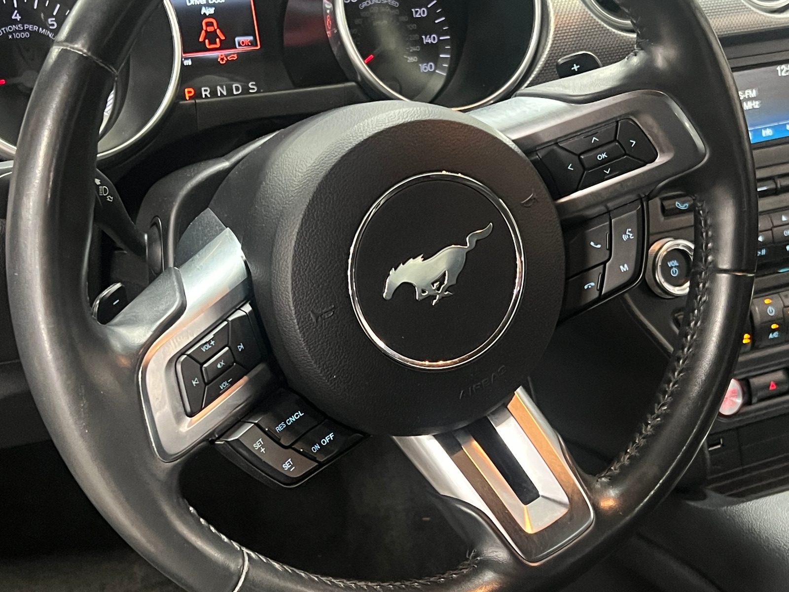Thumbnail: 2018 Ford Mustang - 4
