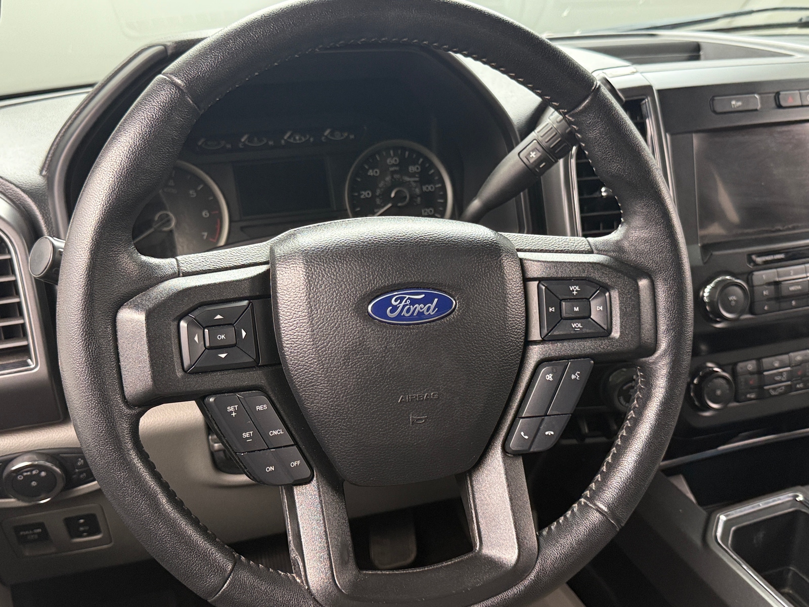 Thumbnail: 2020 Ford Econoline - 5