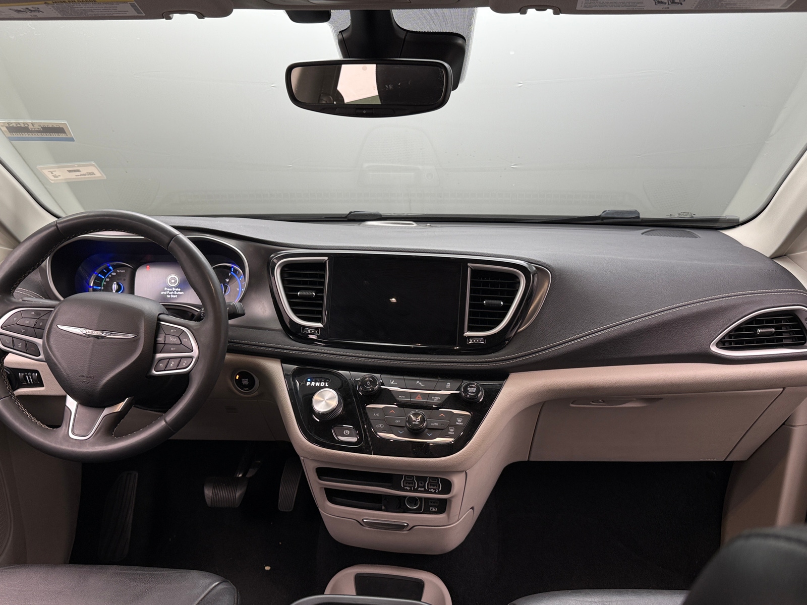 Thumbnail: 2022 Chrysler Pacifica - 2