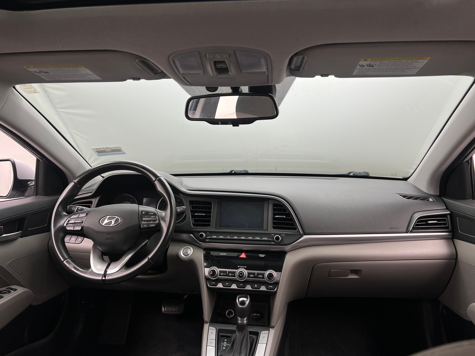 Thumbnail: 2019 Hyundai Elantra - 3