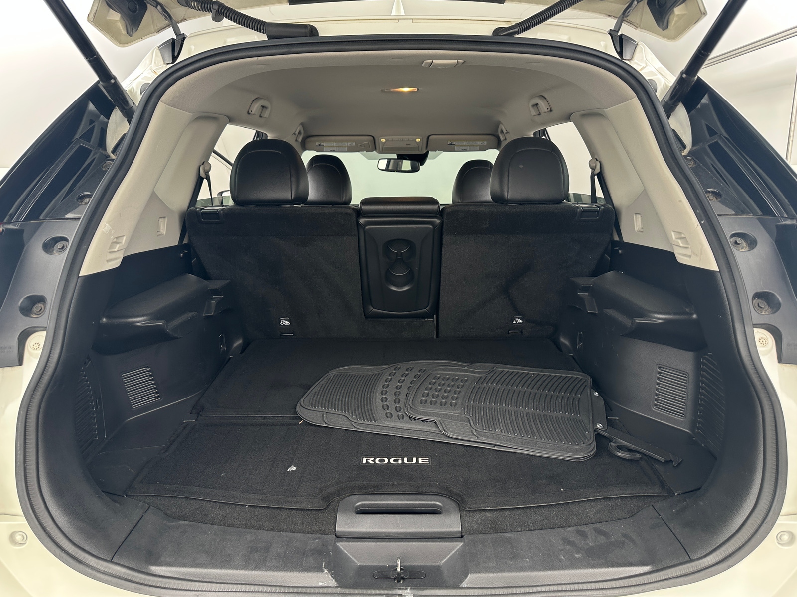 Thumbnail: 2019 Nissan Rogue - 6