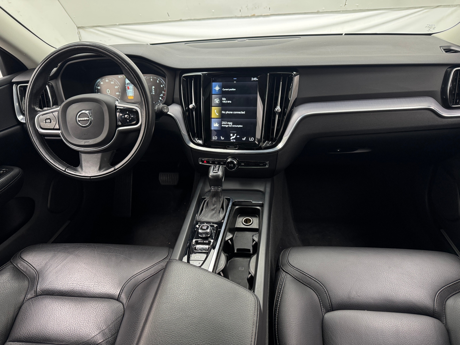 Thumbnail: 2020 Volvo V60 - 2