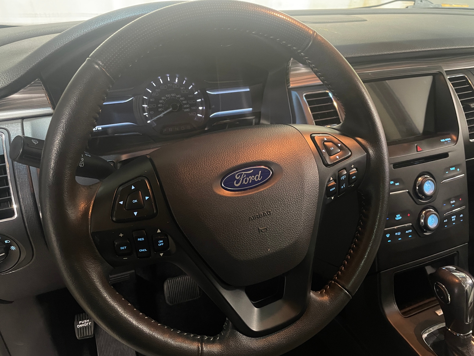 Thumbnail: 2019 Ford Flex - 4