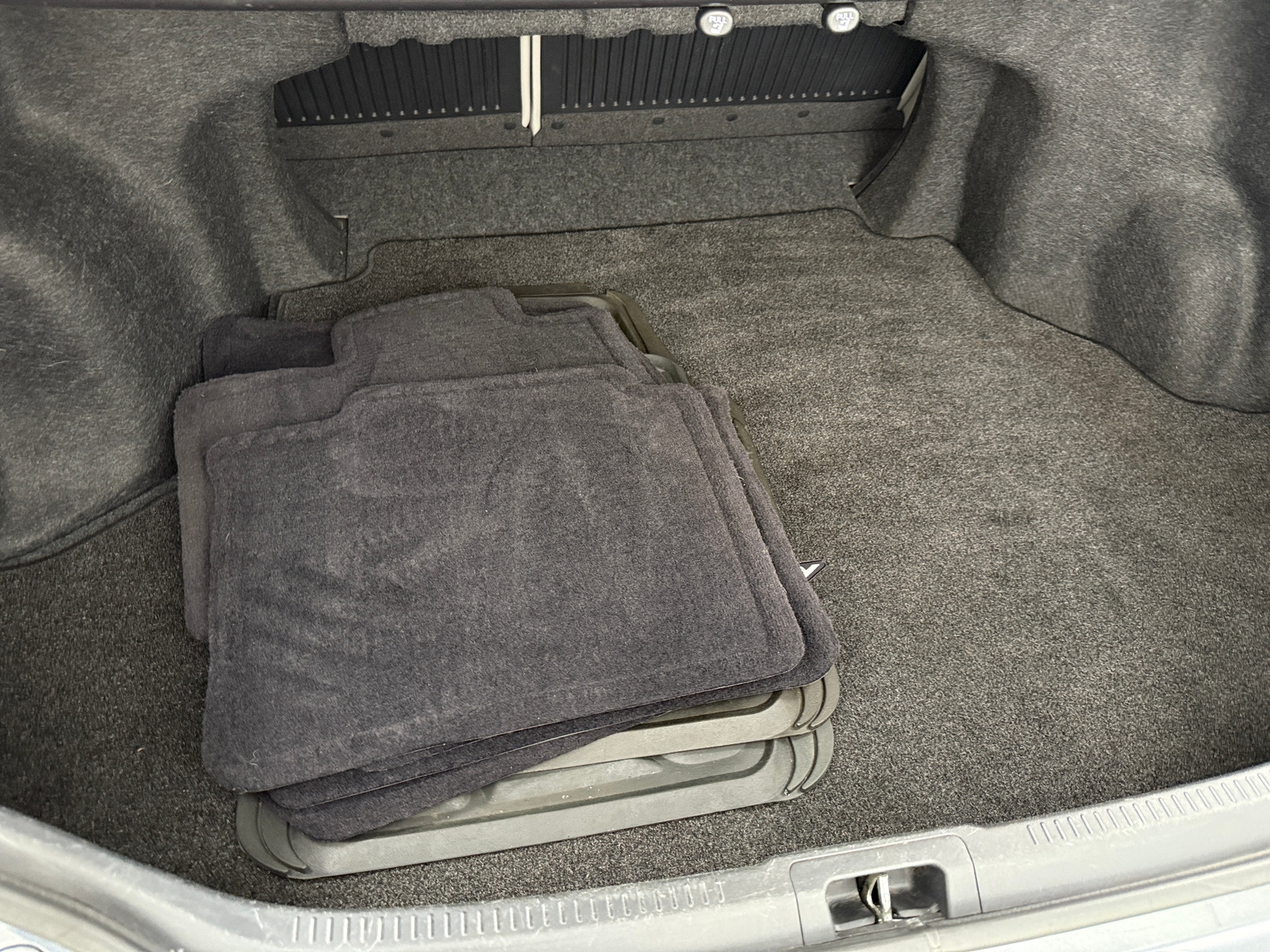 Thumbnail: 2012 Toyota Camry - 7