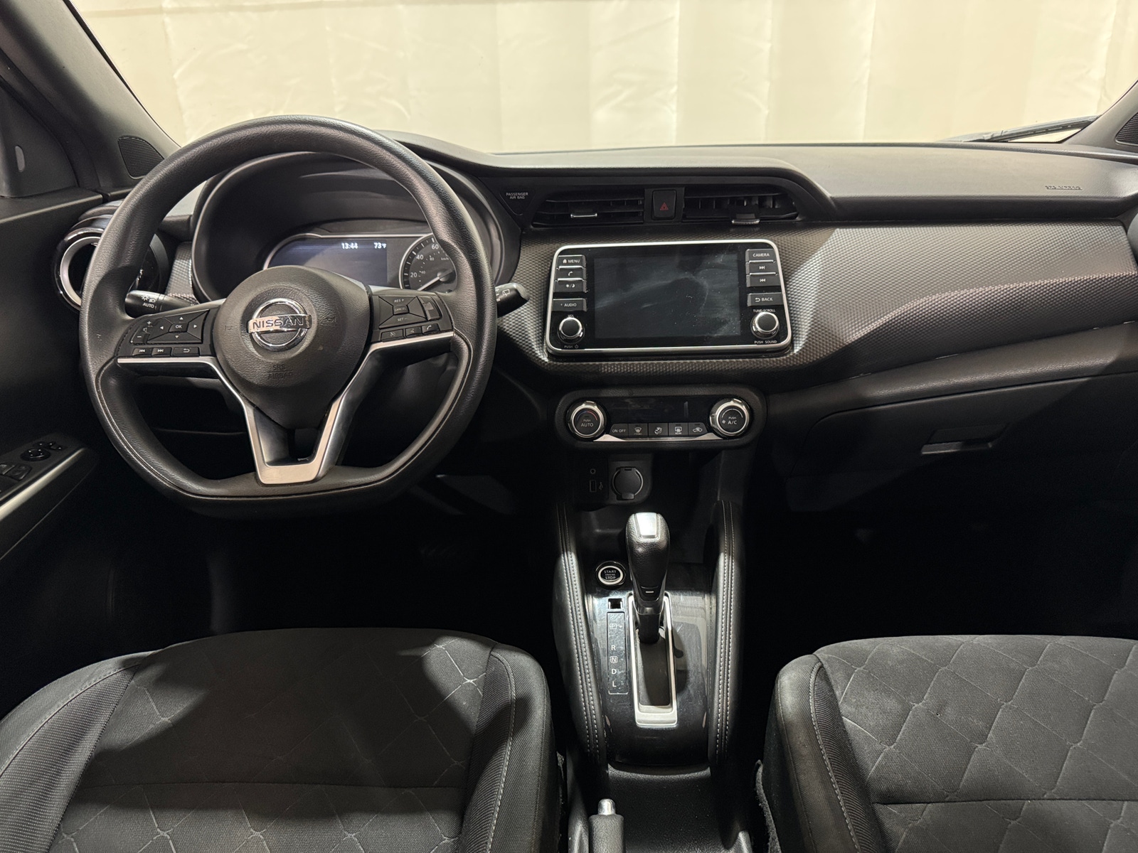 Thumbnail: 2019 Nissan Kicks - 3