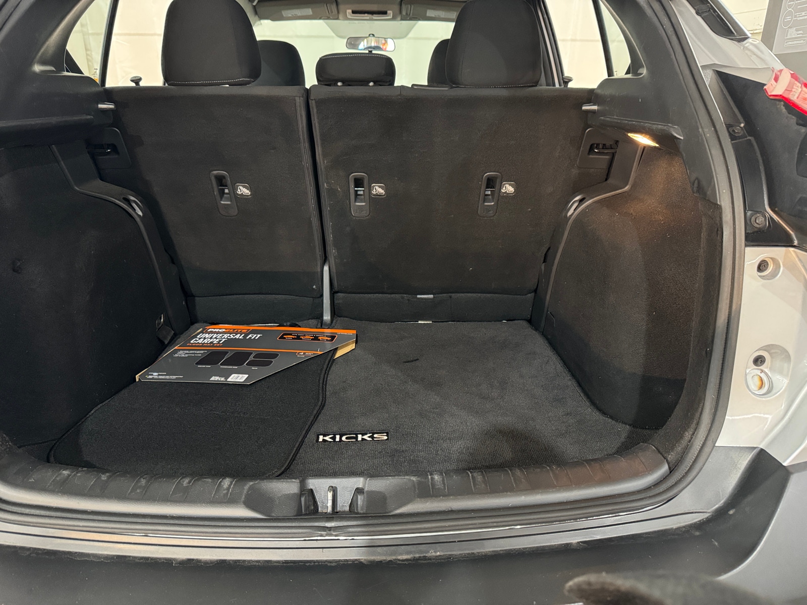 Thumbnail: 2019 Nissan Kicks - 7