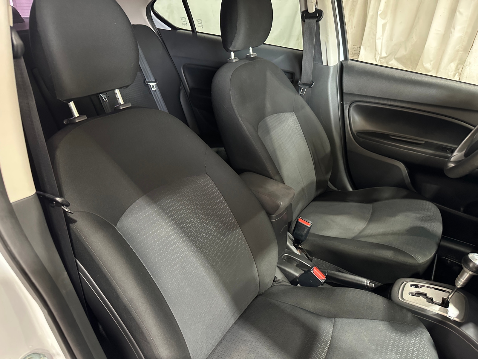 Thumbnail: 2022 Mitsubishi Mirage G4 - 2