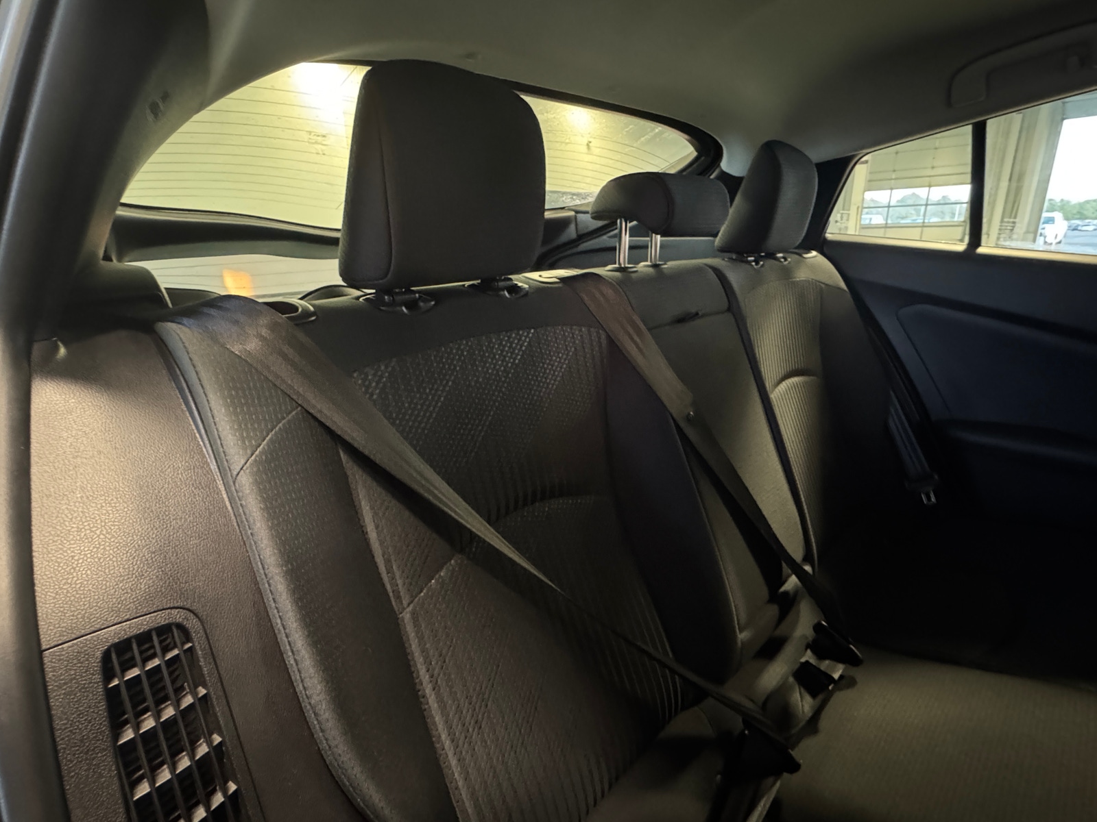 Thumbnail: 2020 Toyota Prius Prime - 6