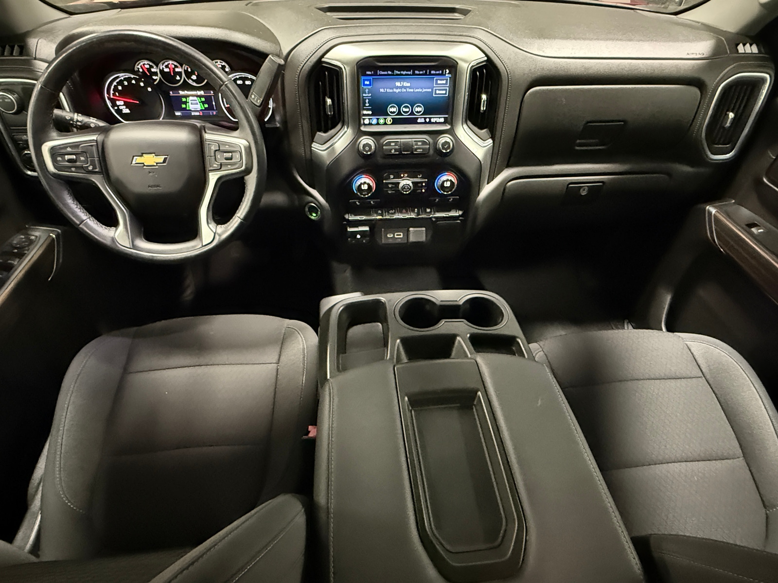 Thumbnail: 2021 Chevrolet Silverado 1500 - 3