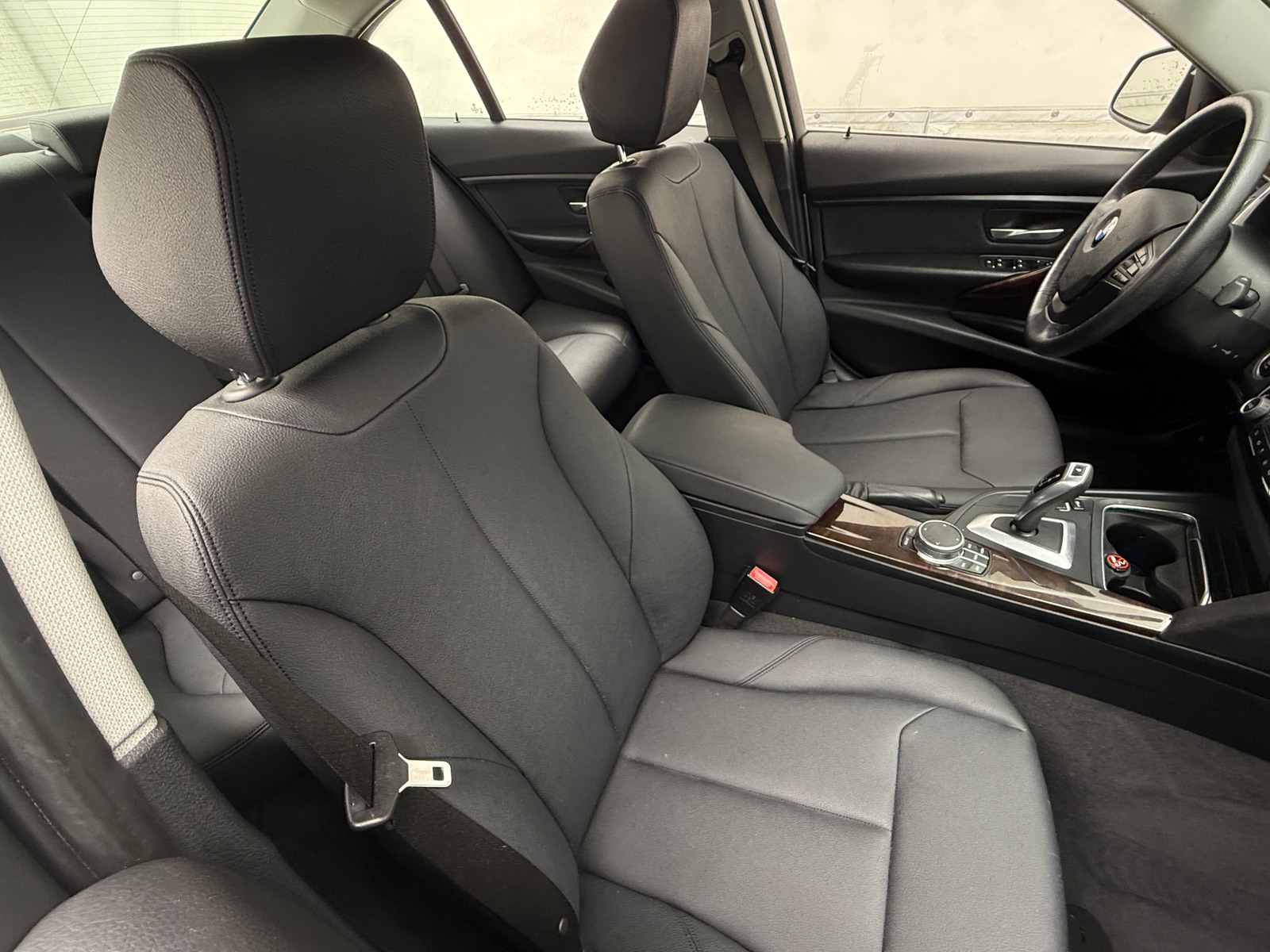 Thumbnail: 2018 BMW 3 Series - 2