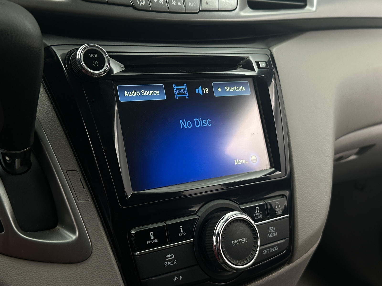 Thumbnail: 2017 Honda Odyssey - 3