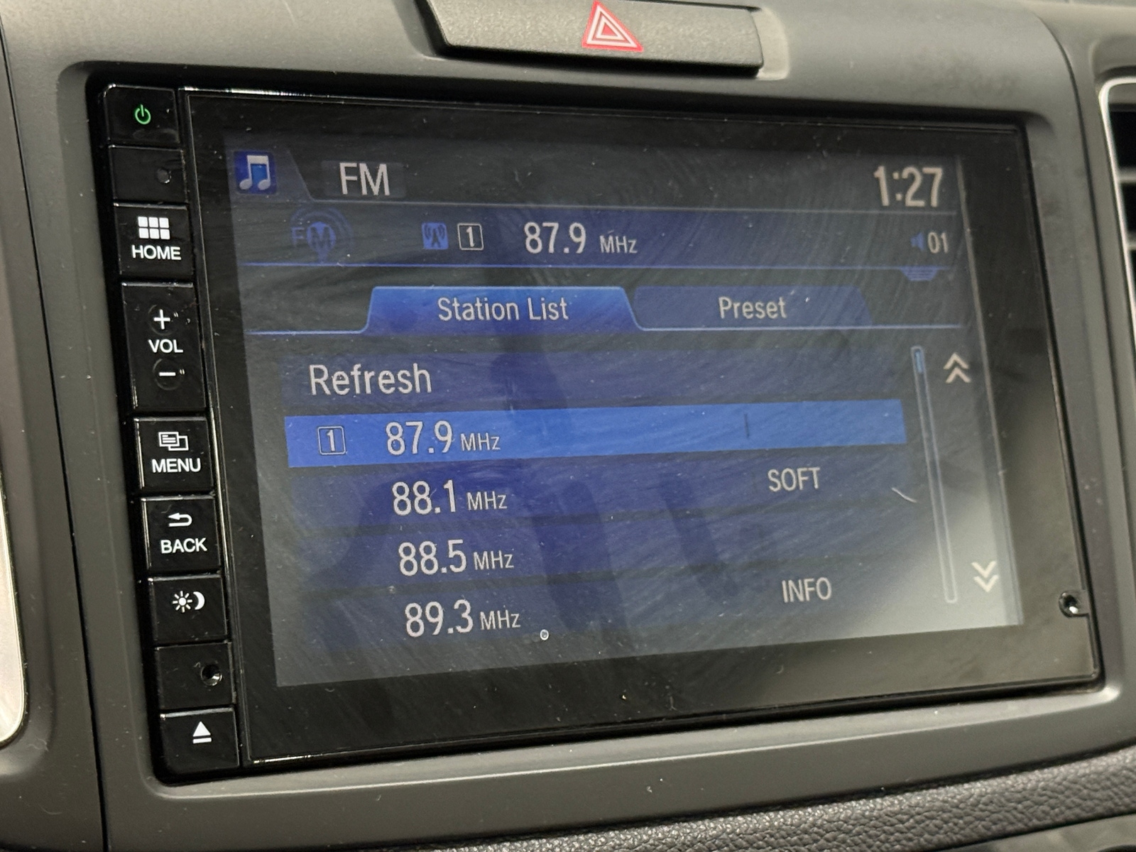Thumbnail: 2015 Honda CR-V - 4