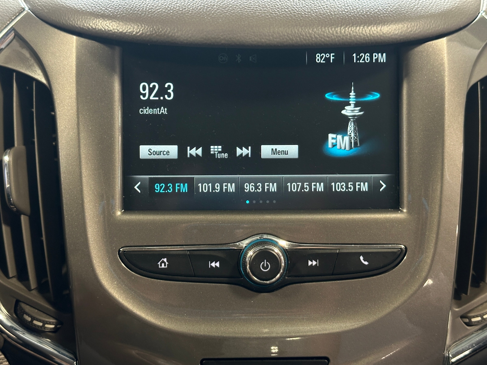 Thumbnail: 2016 Chevrolet Cruze - 4