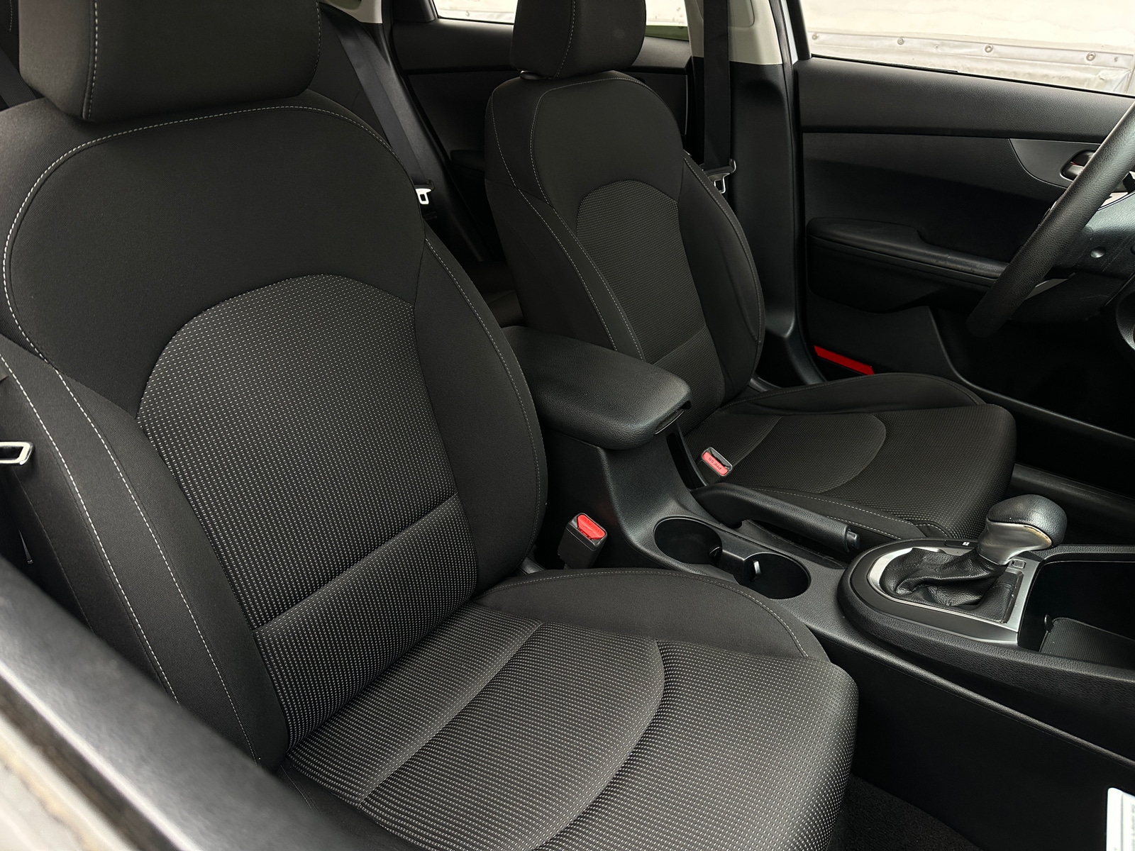 Thumbnail: 2020 Kia Forte - 2