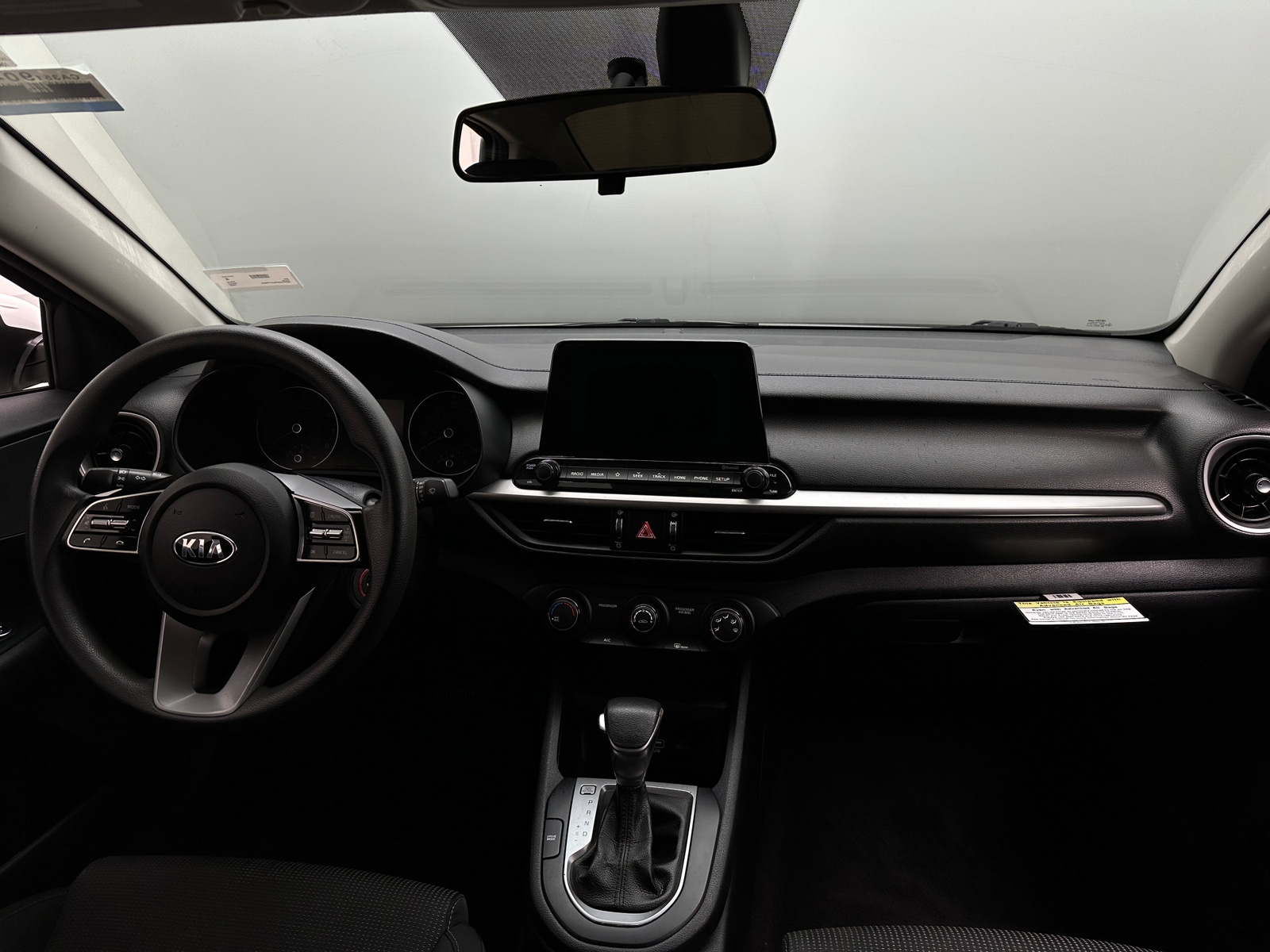 Thumbnail: 2020 Kia Forte - 3