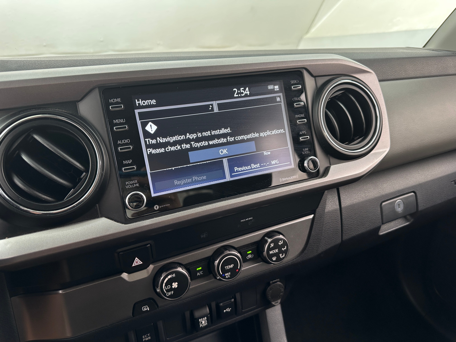 Thumbnail: 2020 Toyota Tacoma - 4