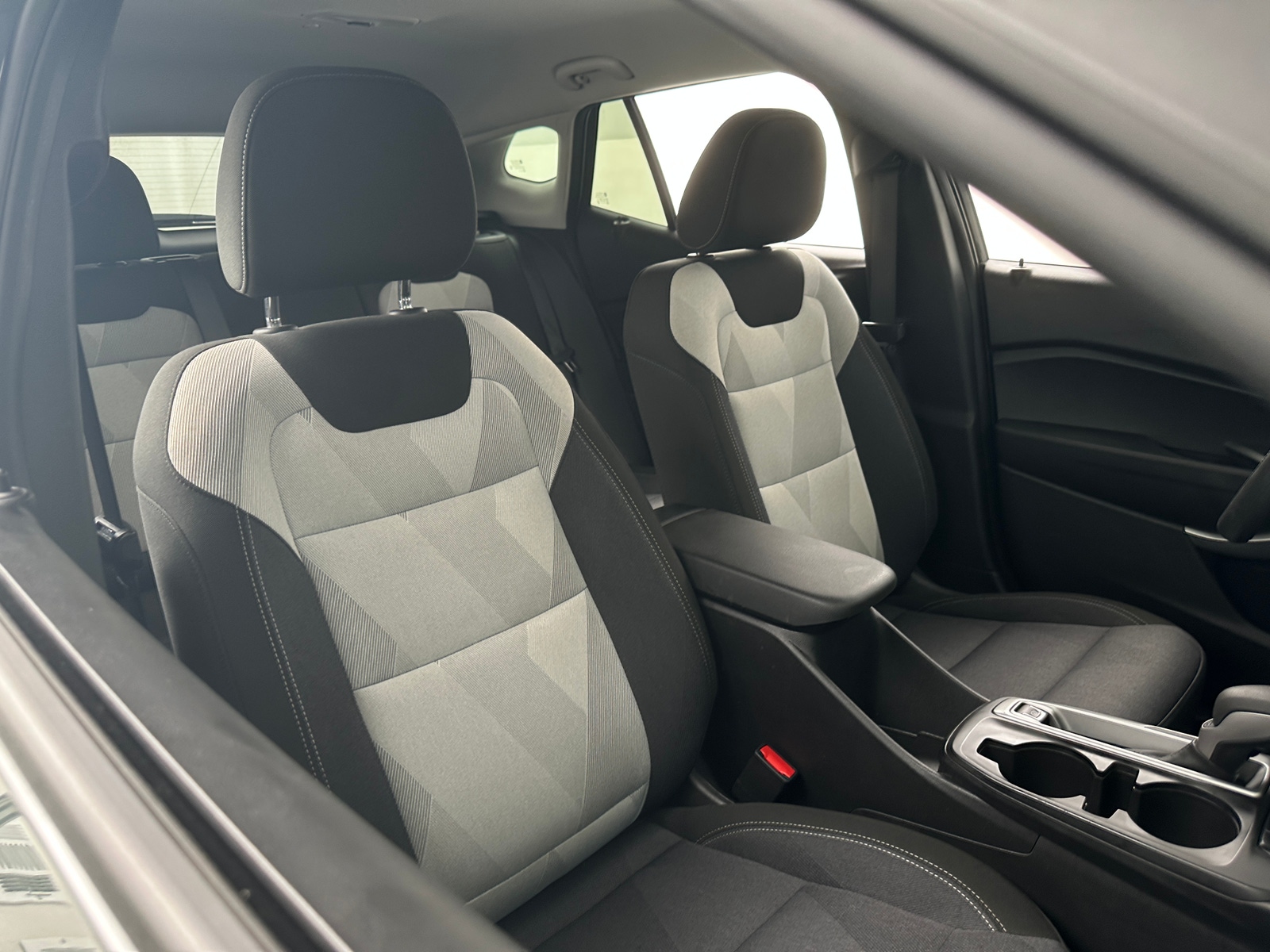 Thumbnail: 2025 Chevrolet Trax - 2