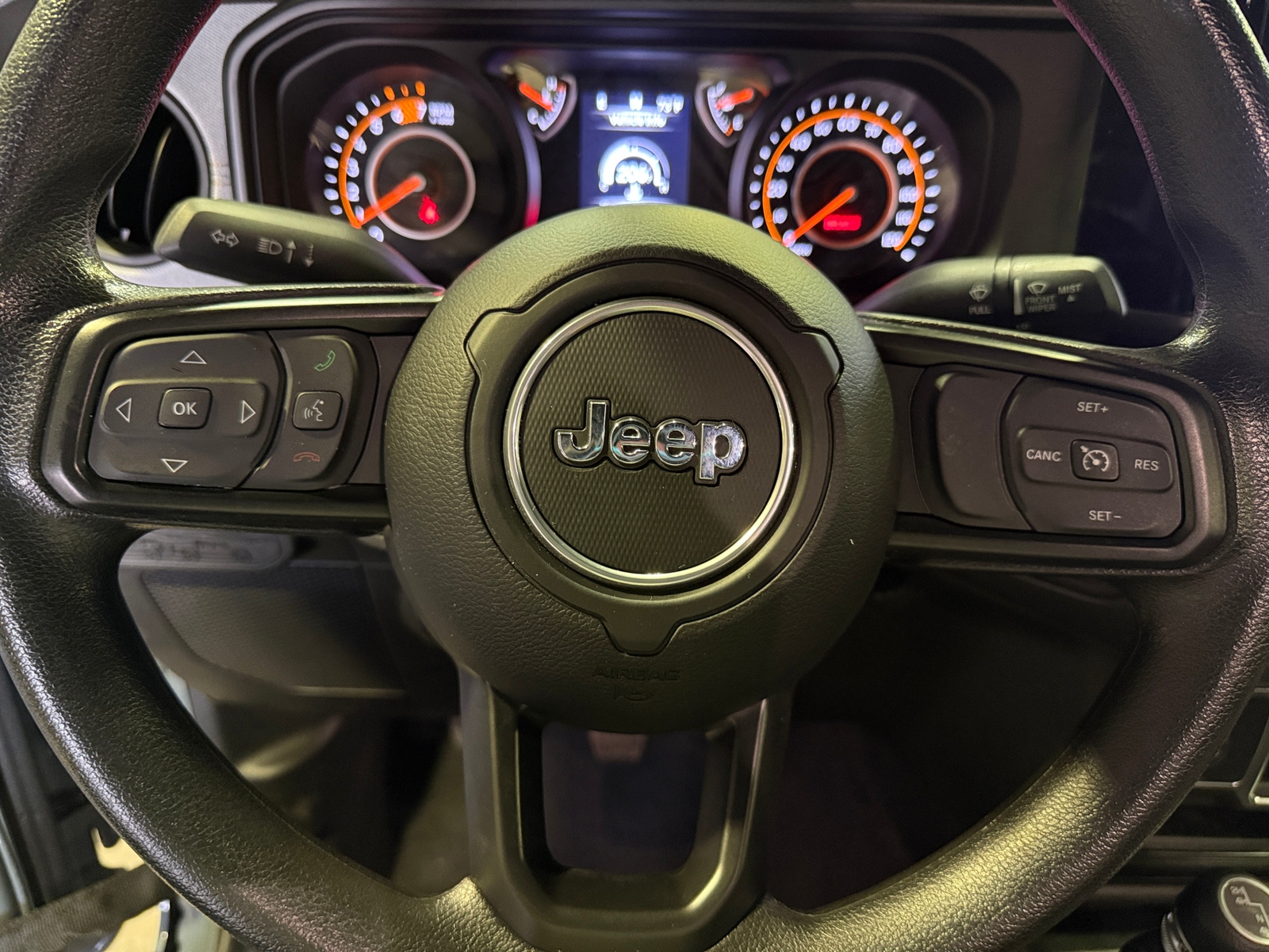 Thumbnail: 2024 Jeep Wrangler - 5