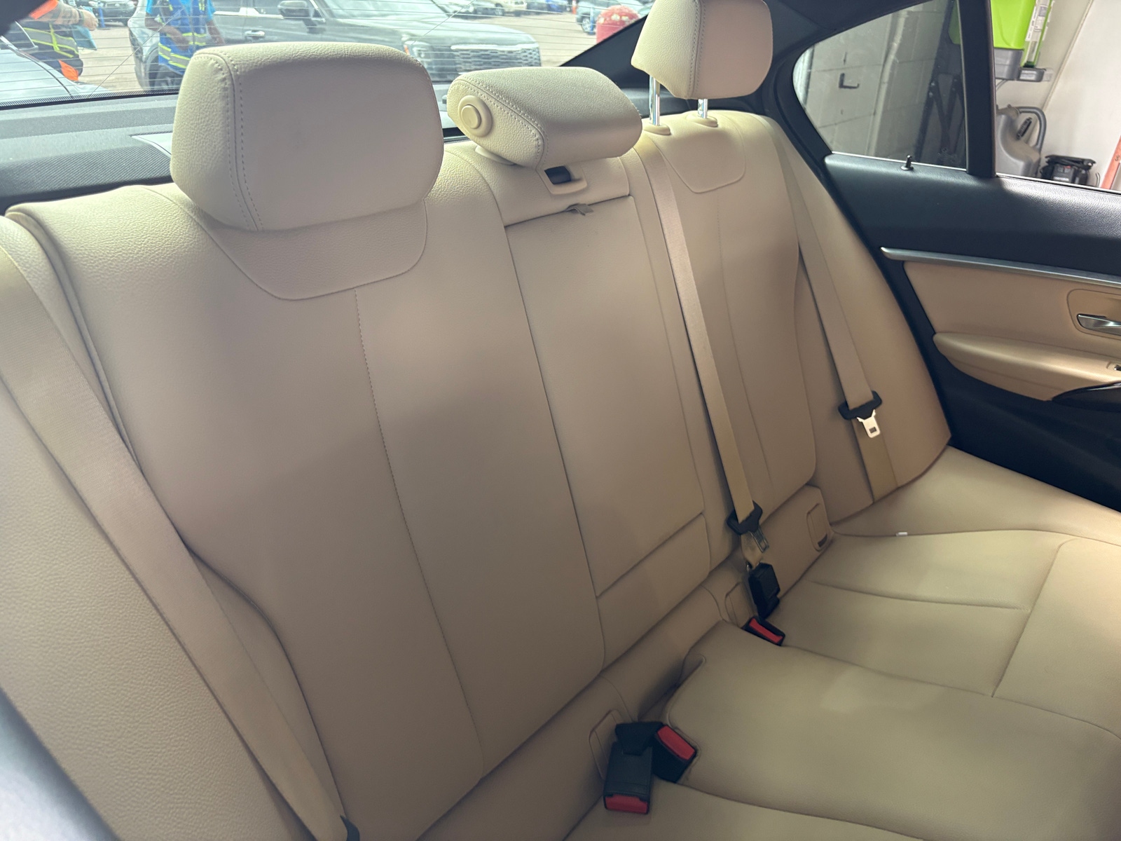 Thumbnail: 2017 BMW 3 Series - 5