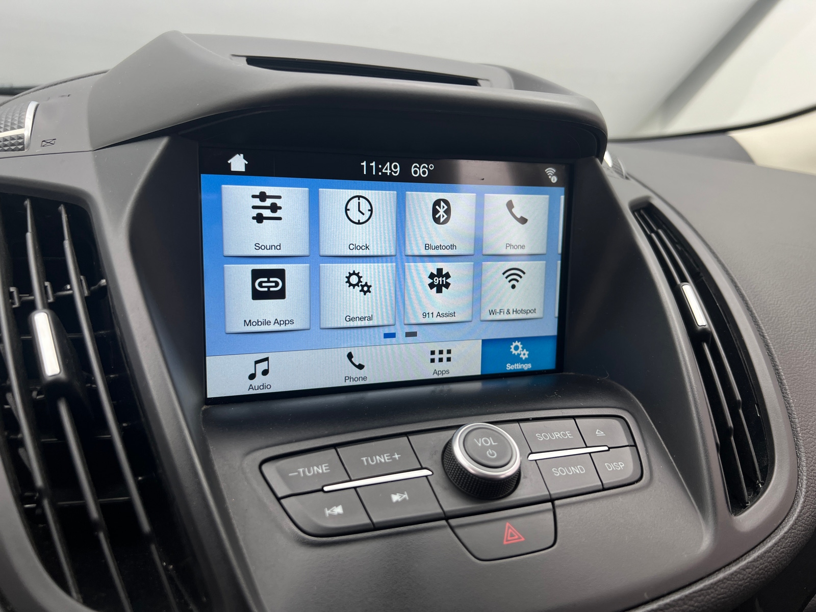 Thumbnail: 2018 Ford Escape - 4
