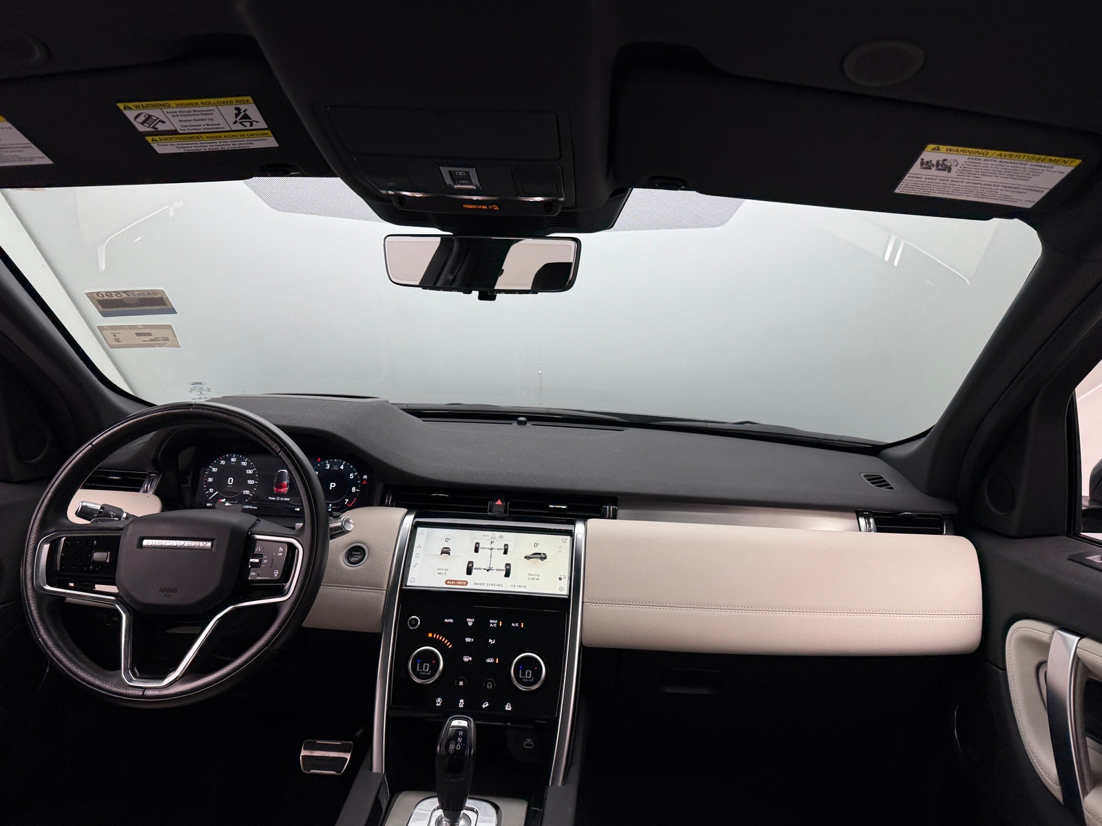 Thumbnail: 2021 Land Rover Discovery Sport - 2