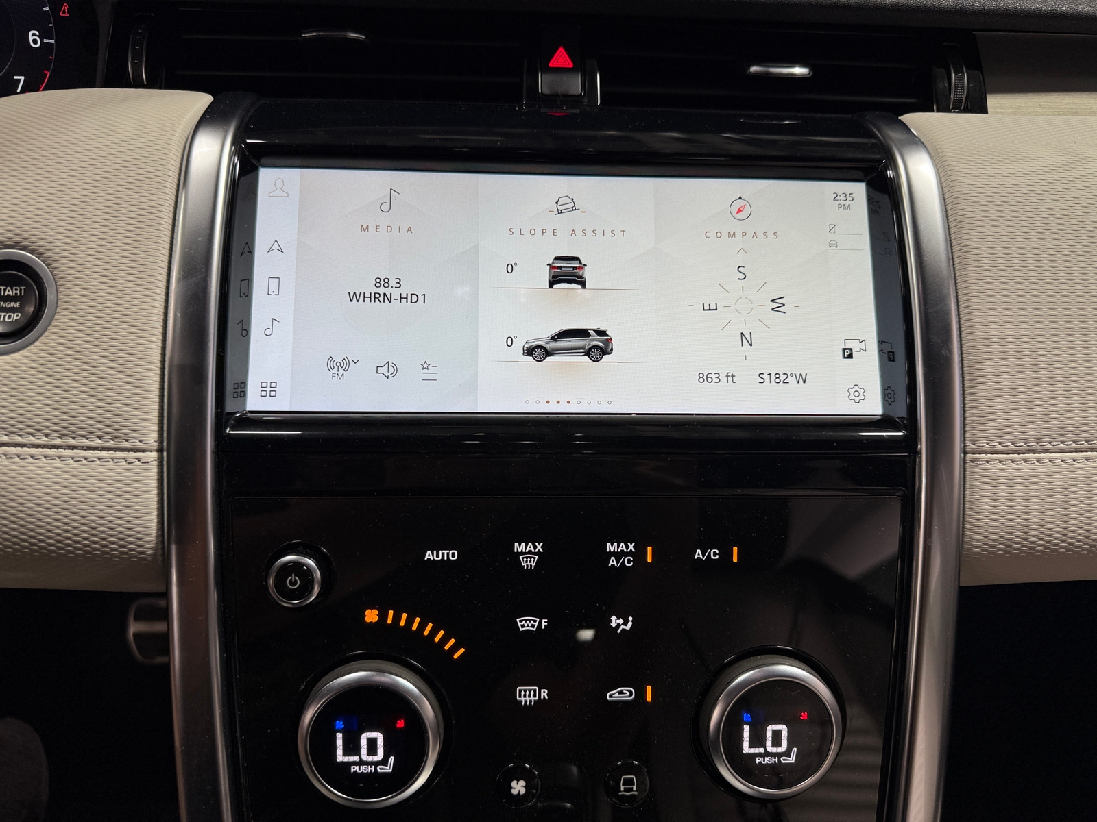 Thumbnail: 2021 Land Rover Discovery Sport - 3