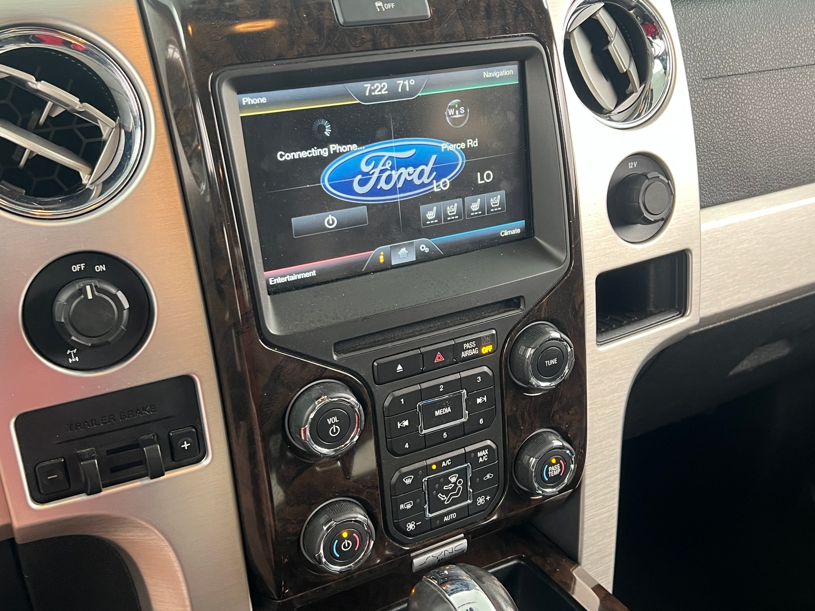Thumbnail: 2014 Ford Econoline - 3