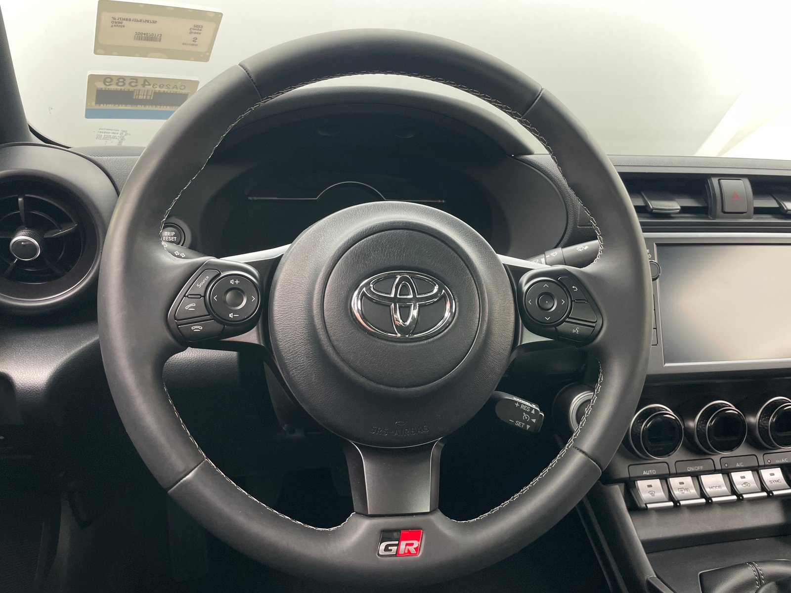 Thumbnail: 2023 Toyota GR86 - 3