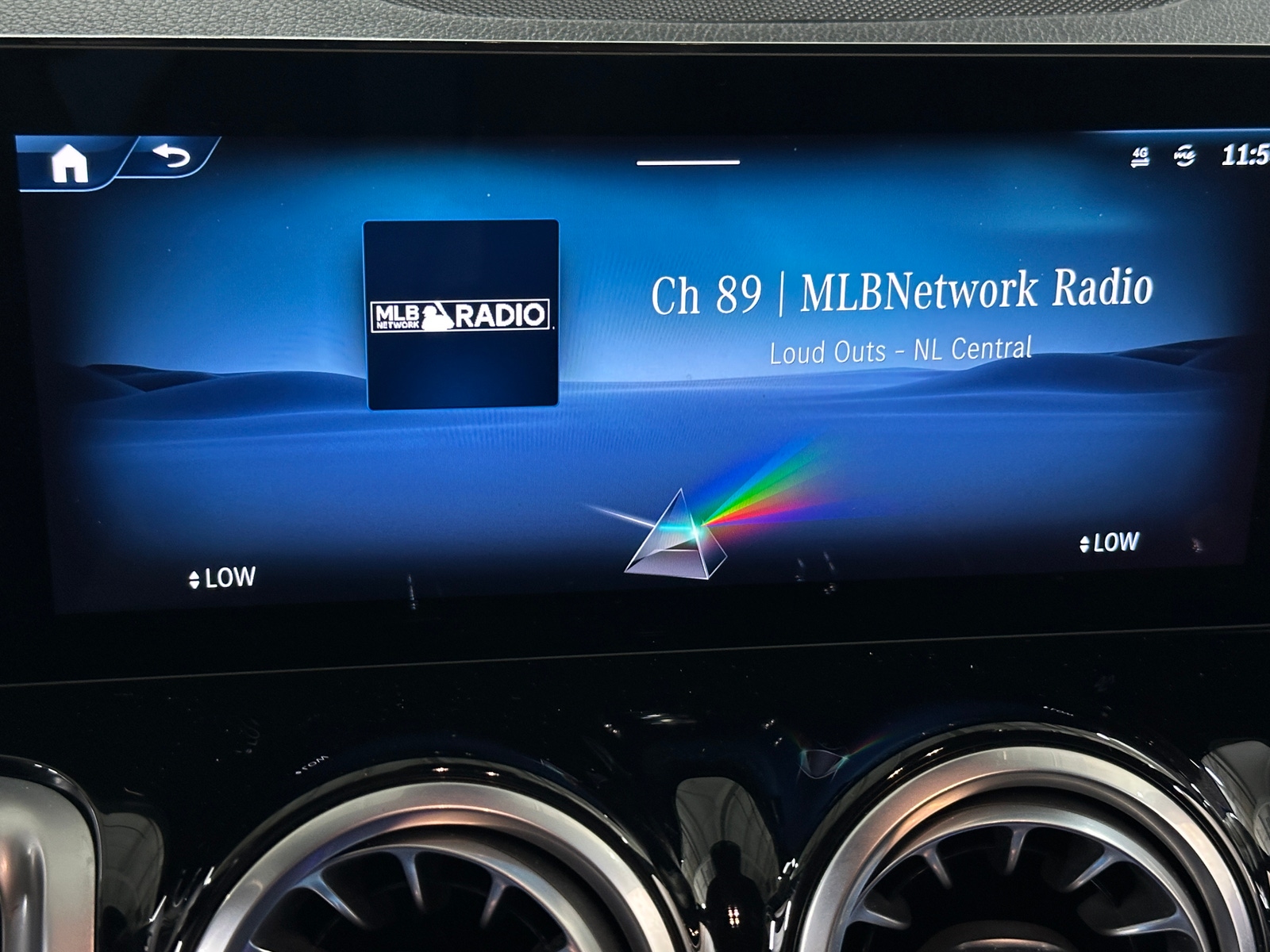 Thumbnail: 2024 Mercedes-Benz GLB - 3