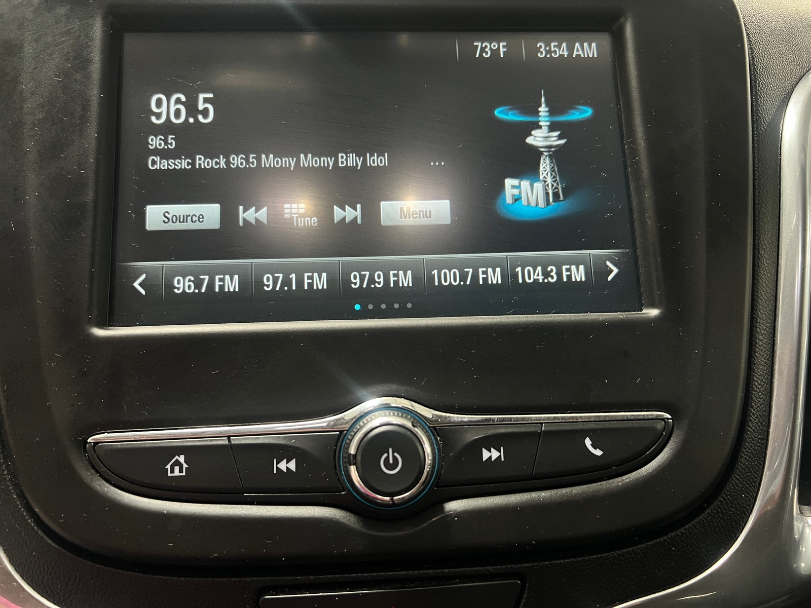 Thumbnail: 2018 Chevrolet Equinox - 4