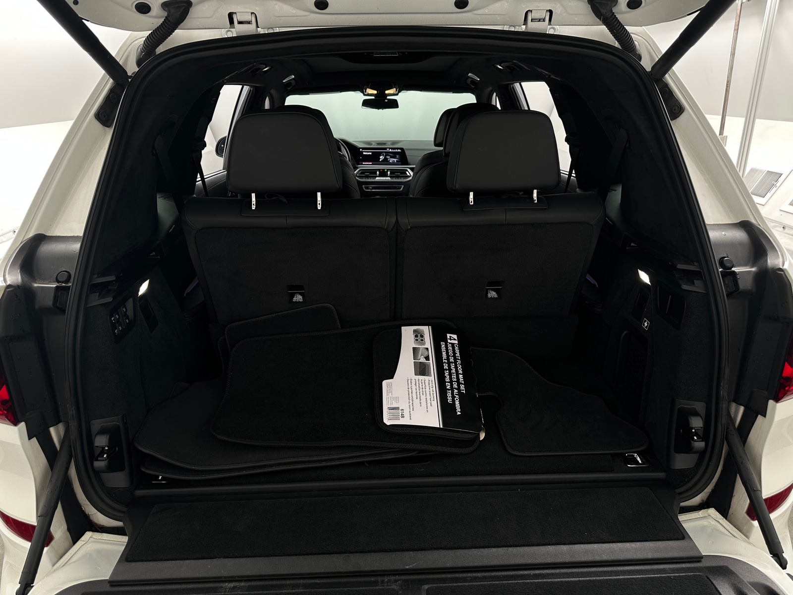 Thumbnail: 2020 BMW X7 - 6