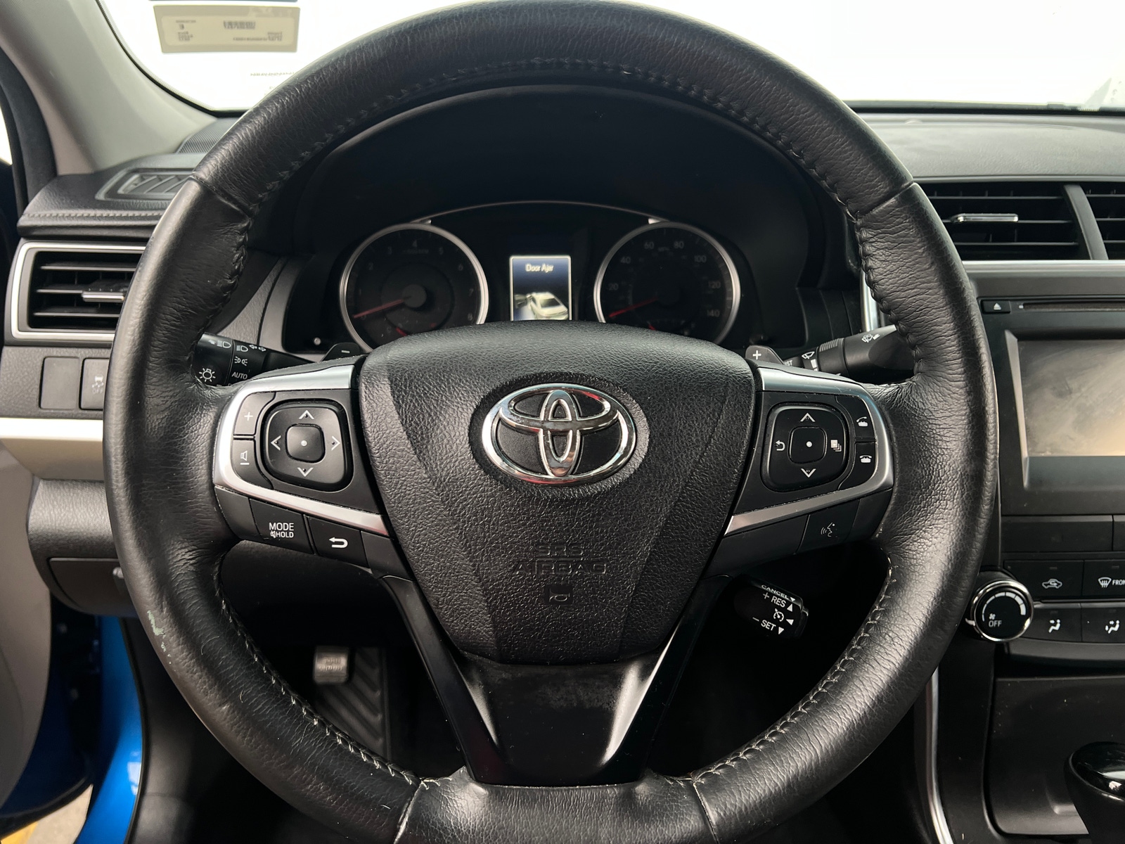 Thumbnail: 2017 Toyota Camry - 4